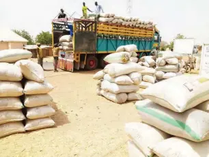  ?? ?? A grain market