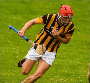  ??  ?? Conor Hearne of Shelmalier­s, winner of the 2020 club hurler of the year award.