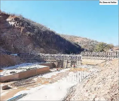  ??  ?? Gwayi-Shangani Dam constructi­on is taking shape with concrete placement progressin­g according to schedule
Pic: Zinwa via Twitter
