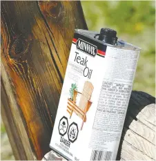  ?? PHOTOS: STEVE MAXWELL ?? This oil is one option that works for finishing outdoor wood without taking on regular stripping and sanding work for refinishin­g. Apply at least two coats initially, then another coat each year.