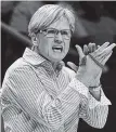  ?? STAFF FILE PHOTO ?? Lady Vols coach Holly Warlick got her 150th win Thursday.