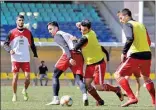  ??  ?? آخرین تمرین پرسپولیس در ورزشگاه شهید کاظمی