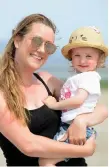  ?? Photo: Caroline Quinn ?? Sarah McCrossan, from Beaumont, and daughter Ayla (2) on Dollymount beach in Dublin.