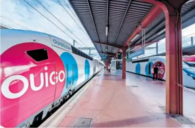  ?? A. ORTEGA (EP) ?? Un tren de Ouigo, en la estación de Chamartín-Clara Campoamor de Madrid en abril de 2023.