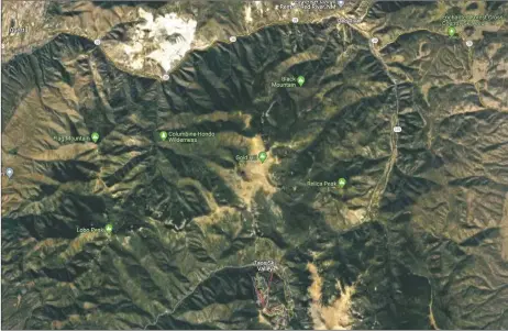  ?? COURTESY GOOGLE MAPS ?? A map of the mountains between Red River and Taos Ski Valley shows the proximity of existing roads between the two resort communitie­s.