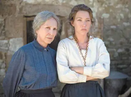  ?? MK2 MILE END ?? Nathalie Baye et Laura Smet s’étaient déjà retrouvées à l’affiche d’un épisode d’une série télé, mais dans un film, jamais auparavant. Nul besoin pour elles d’imaginer en amont du tournage un lien de filiation, il existait déjà.