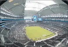  ?? FOTO: C. CHAVES ?? Brutal El 31-J, partido ante la Roma en el AT&T Stadium de Arlington, con el marcador más grande del mundo