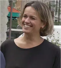  ??  ?? Annissa Essaibi George on the Rose Kennedy Greenway for the Back to School Book Bag Giveaway