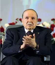  ??  ?? Lutto Abdelaziz Bouteflika è scomparso all’età di 84 anni