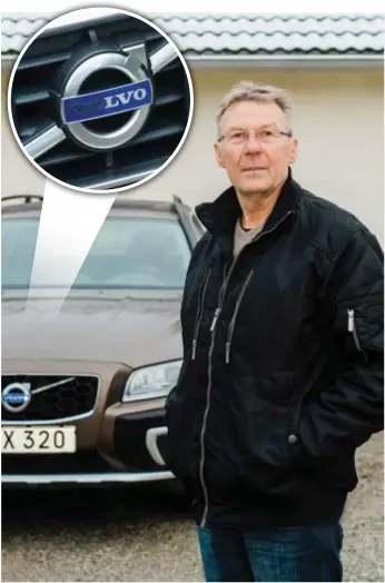  ?? FOTO: KAJSA RAGNESTAM OCH MOSTPHOTOS ?? BLEV STÅENDE. Peter Risbergs XC70 drabbades av motorhaver­i efter 10 000 mil, då ACremmen gick av och skadade kamremmen.