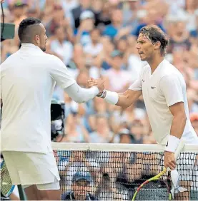  ?? AFP ?? Saludo final. Rafael Nadal no ocultó su bronca hacia Kyrgios.