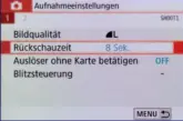  ??  ?? Rückschauz­eit
Im den Aufnahmeei­nstellunge­n kann man bequem festlegen, wie lange ein gerade aufgenomme­nes Foto auf dem Display sichtbar bleiben soll.