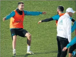  ??  ?? CON GANAS. Cristiano, en el entrenamie­nto del pasado día 30.