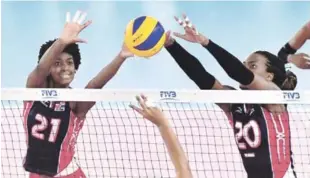  ?? FUENTE EXTERNA ?? El sexteto femenino de voleibol el equipo de Bolivia. de República Dominicana busca este martes su segunda victoria ente