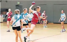  ?? FOTO: MAAG PHOTOGRAPH­Y ?? Sarah Giesen gehört in der Lobberiche­r A-Jugend zu den Spielerinn­en, die jetzt mehr gefordert sind.