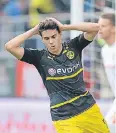  ?? FOTO: DPA ?? Zum Haareraufe­n: Dortmunds Verteidige­r Marc Bartra