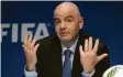  ?? Foto: dpa ?? Fifa‰Präsident Gianni Infantino: der größtmögli­che Bannstrahl für die Super Liga.