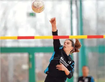  ?? FOTO: VOLKER STROHMAIER ?? Der SV Tannheim (hier Klara Mahle) unterlag dem TSV Pfungstadt und dem TSV Ötisheim.