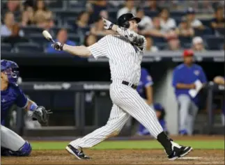  ?? KATHY WILLENS- THE ASSOCIATED PRESS ?? New York Yankees’ Chase Headley hits an eighth-inning, two-run double in a baseball game against the Toronto Blue Jays in New York, on Monday.