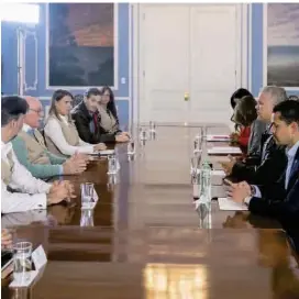  ?? FOTO PRESIDENCI­A ?? El presidente Iván Duque se reunió con delegados de la Organizaci­ón de los Estados Americanos para transmitir confianza sobre la observació­n internacio­nal que habrá hoy.