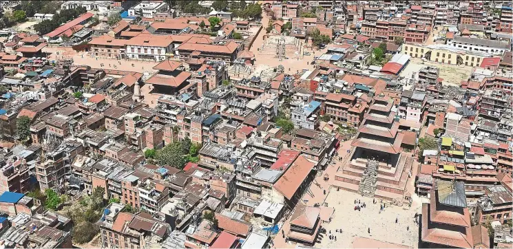  ?? — PRAKASH MATHEMA/AFP ?? An aerial view shows the Bhaktapur Durbar Square, some 12km southeast of Kathmandu. The ancient city of Bhaktapur, famous for its architectu­re, is a UNESCO World Heritage Site.