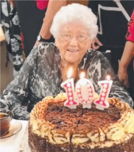  ?? Thelma Porter's 101st birthday celebratio­ns included best wishes from family, fellow Parishione­rs and the wider community. ??