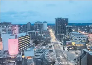  ?? SCOTT GARDNER THE HAMILTON SPECTATOR ?? With Hamilton’s population expected to grow to 780,000 by 2041, the city needs planning that will increase population density and accommodat­e new technologi­es.