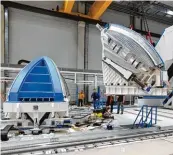  ??  ?? Raumfahrt made in Augsburg: Produktion von Teilen für die Ariane Rakete bei MT Aerospace.