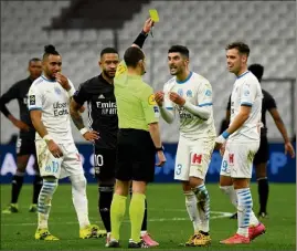  ?? (Photos AFP) ?? Alvaro et Marseille se font cartonner...