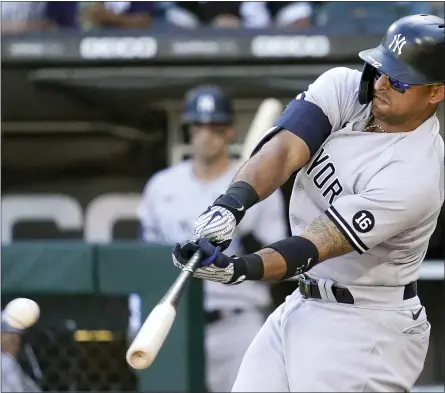  ?? NAM Y. HUH - THE ASSOCIATED PRESS ?? New York Yankees’ Rougned Odor hits a single during the ninth inning of a baseball game against the Chicago White Sox in Chicago, Sunday, Aug. 15, 2021.