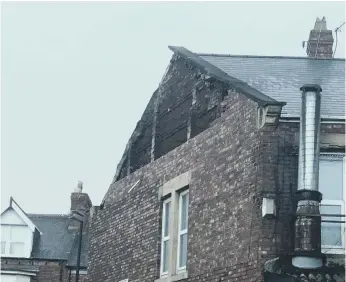  ?? ?? Damage to a property in Chester Road, Sunderland. Picture: Steve Scott.