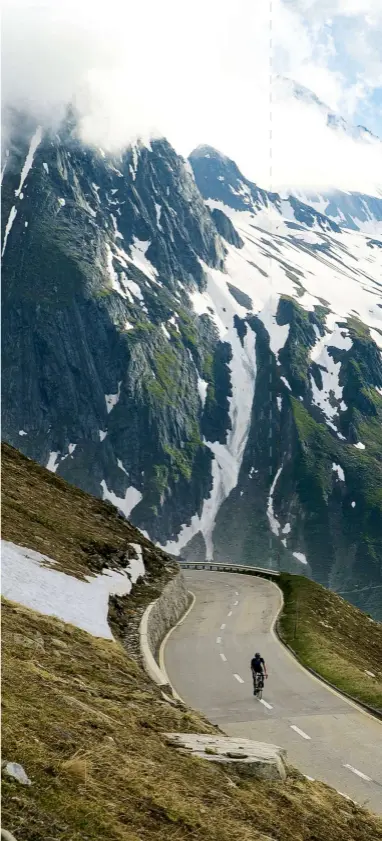  ??  ?? Right —The magnetism of a mountain and the sublime beauty of the Swiss Alps