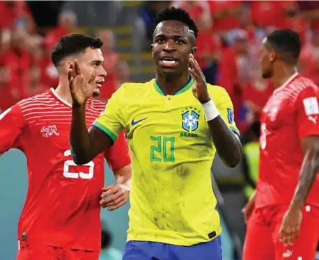  ?? EFE ?? Vini Jr. se lamenta tras una ocasión en uno de los partidos del Mundial.