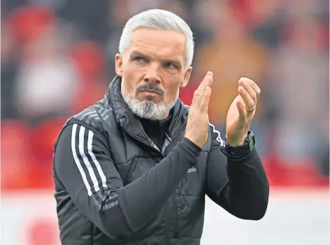  ?? ?? FORENSIC RECRUITMEN­T: Jim Goodwin has hailed the impact of Darren Mowbray in the Reds’ talent search.