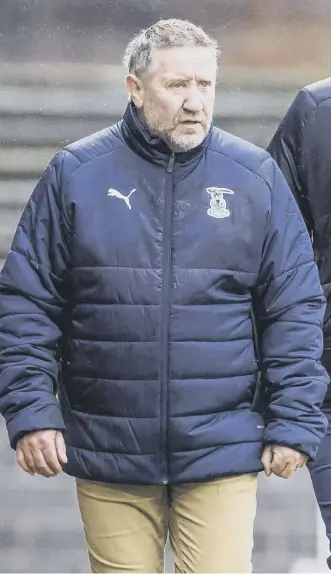  ??  ?? 0 Inverness manager John Robertson has suffered a family bereavemen­t