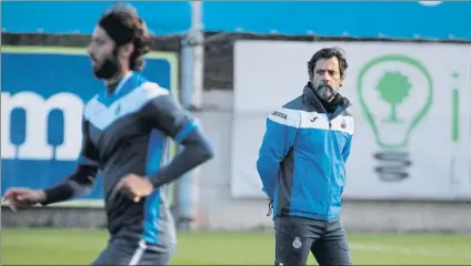  ?? FOTO: PEP MORATA ?? Quique Sánchez Flores espera que los suyos puedan protagoniz­ar hoy una buena actuación para plantar cara al Atlético de Madrid