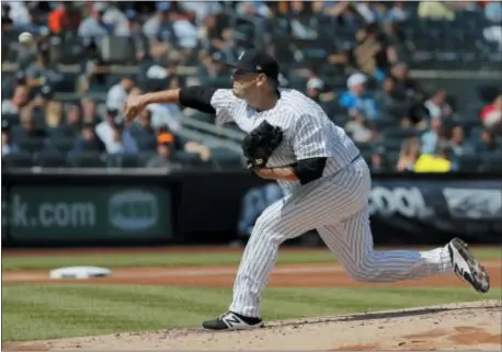  ?? THE ASSOCIATED PRESS ?? Pitcher Lance Lynn, who made his Yankees debut Wednesday, was acquired from Minnesota before the trade deadline.