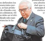  ??  ?? Manuel Castells