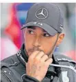  ?? FOTO: VOJINOVIC/DPA ?? Lewis Hamilton wirkt dieser Tage nachdenkli­ch. Er ist derzeit langsamer als WM-Konkurrent Max Verstappen.