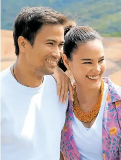  ?? ?? Milby (left) with girlfriend Catriona Gray