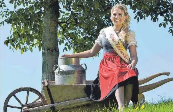  ?? FOTO: VERANSTALT­ER ?? Die Allgäuer Käsekönigi­n besucht am Samstag neben vielen weiteren „Hoheiten des guten Geschmacks“das Fest in Lindenberg.