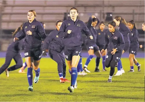  ?? ?? Reto. Para El Salvador este partido marcará el nivel que tiene contra rivales de alto nivel.