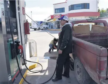  ?? EL DEBATE ?? &gt; En Sinaloa no existe problema por el abasto de gasolina.