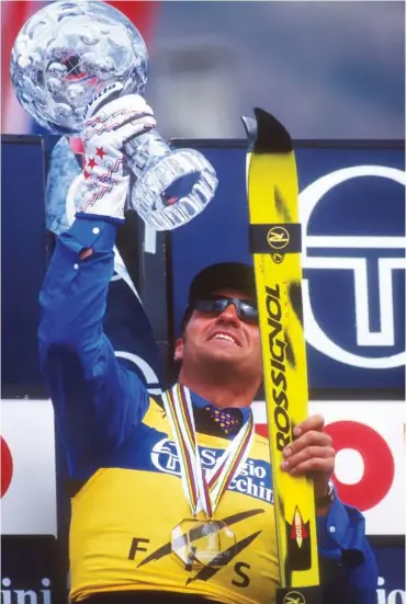  ??  ?? Olimpo
Ad Albertvill­e 1992 conquistò l'oro nel gigante, davanti a Marc Girardelli e Kjetil André Aamodt; in slalom, sesto dopo la prima manche, risalì sino al secondo posto, preceduto solo dal norvegese Finn Christian Jagge
