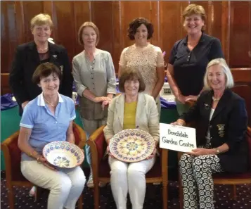  ??  ?? Presentati­on time in Enniscorth­y. Back (from left): Maeve McCauley (lady President), Vera Garry, Catherine Lawless, Monica Mernagh. Front (from left): Cora Mernagh, Bernie Webster, Mary O’Shea (lady Captain).