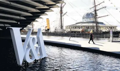  ??  ?? OLD AND THE NEW RRS Discovery is berthed yards from V&amp;A museum. PIcture: Jeff Mitchell/Getty