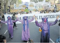  ?? Rodrigo néspolo ?? La marcha congregó a centenares de jóvenes