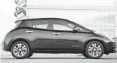  ?? JOHN MURPHY ?? The 2016 Nissan Leaf keeps the same look but offers a higher battery capacity.