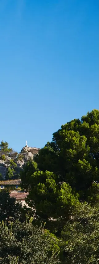  ??  ?? Left: the village of Eygalières, in Provence, to which Blumenthal and his family relocated in the late summer of 2018