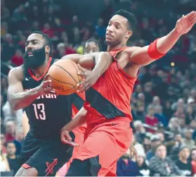  ?? AP FOTO / STEVE DYKES ?? EIGHT’S A
WRAP. James Harden and the Houston Rockets rallied in the fourth quarter to beat the Portland Trail Blazers.
